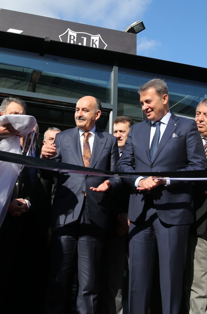 Beşiktaş Kulübü, Vodafone Arena'ya taşındı