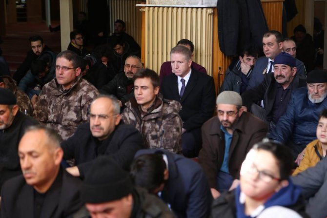 Şehit polis Güney için mevlit okutuldu