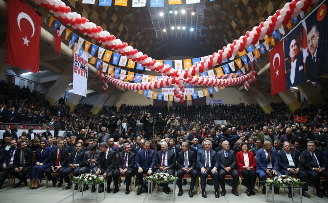 Başbakan Yıldırım Adana'da