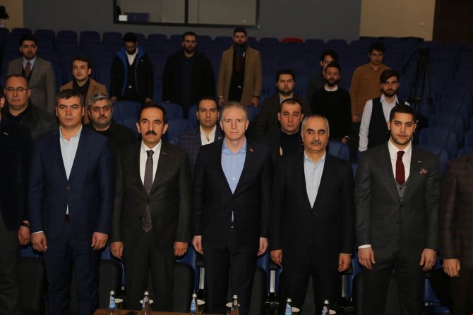 Sivas'ta "Sultan Şehirde Marka Olmak" konferansı