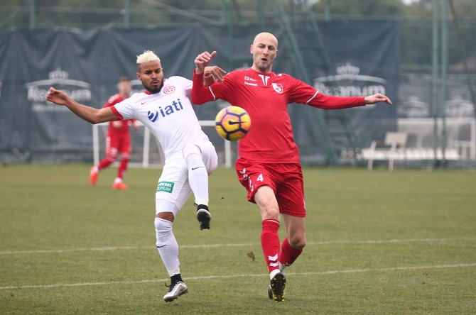 Futbol: Hazırlık maçı
