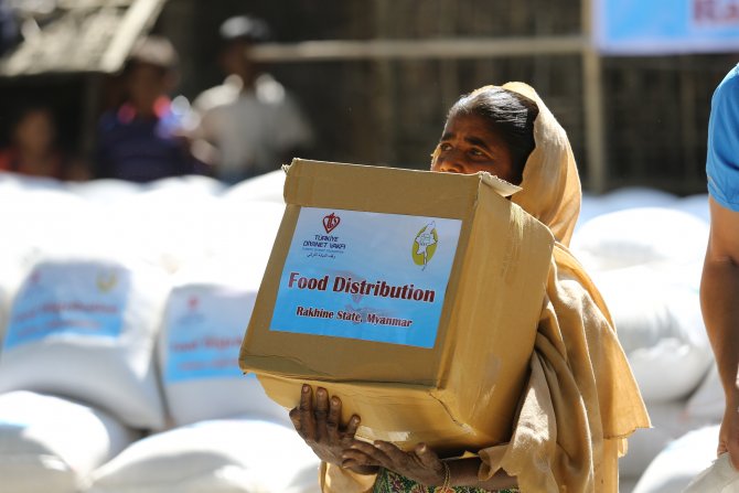 Türkiye Diyanet Vakfından Arakan’a yardım