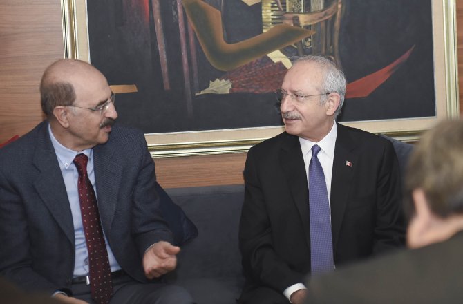 Kılıçdaroğlu, gazeteci Hüsnü Mahalli ile görüştü