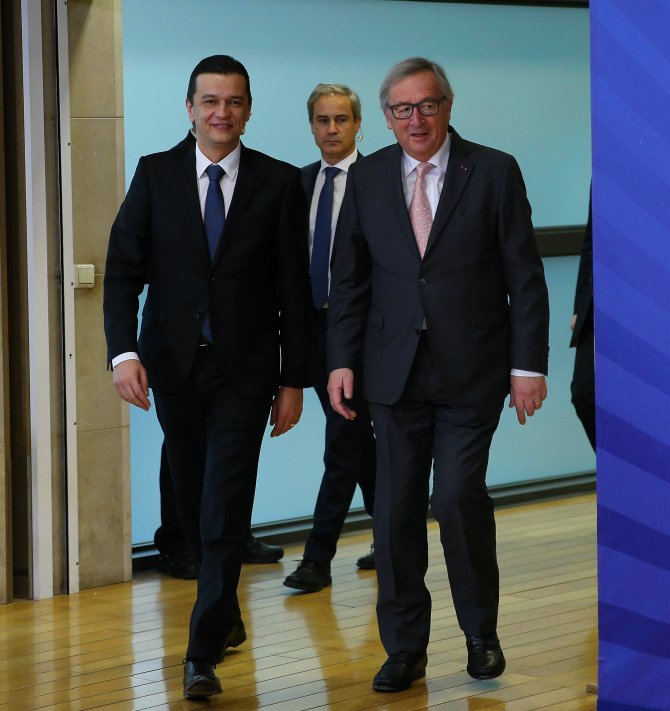 AB'den Romanya'ya uyarı