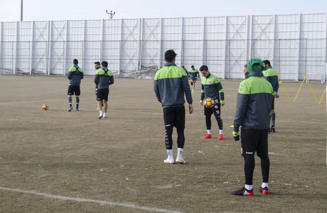 Atiker Konyaspor, antrenör Ömerovic yönetiminde çalıştı