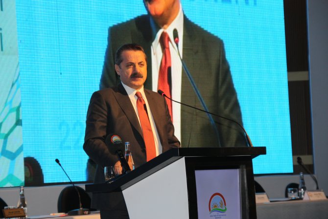 "Bu topraklar çarçur edilsin diye bize bırakılmamış"