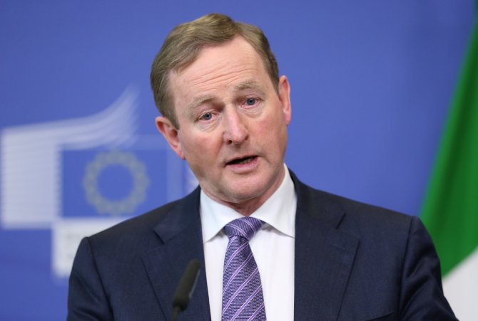 AB, İrlanda ile Kuzey İrlanda arasında sabit sınırlar istemiyor