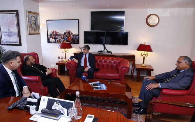 Pakistan medya heyetinden AA'ya ziyaret