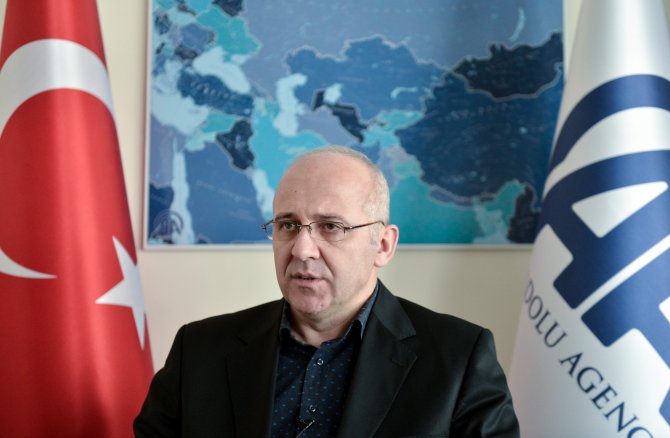 "Batı, bölgede Türk ile Farsı, Farsla Arabı, Şiayla Sünniyi çatıştırmak istiyor"