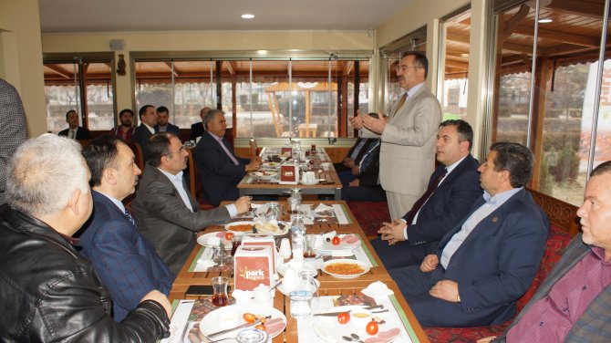 Belediye Başkanı Acehan STK temsilcileriyle buluştu