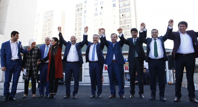 "16 Nisan referandumu, gençlerin önünü açacak"