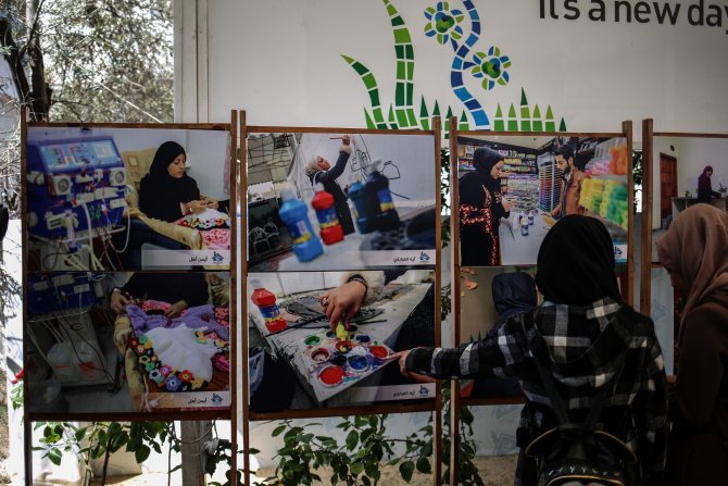 Gazze'nin başarılı kadınları fotoğraf sergisiyle tanıtıldı