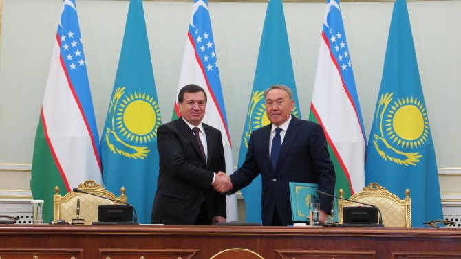 Özbekistan Cumhurbaşkanı Mirziyoyev Kazakistan’da