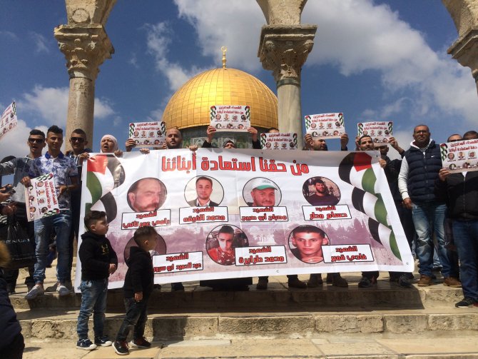 Filistinli ailelerden Mescid-i Aksa'da eylem