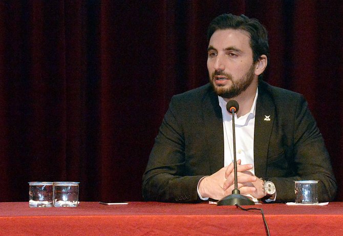 "Yeni ve Büyük Türkiye Yolundaki Gençlik" konferansı