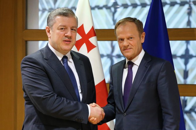 AB, Gürcistan ile vizeleri kaldırdı