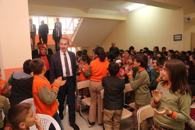 CÜ Rektörü Yıldız'ın öğrencilerle söyleşi proğramı