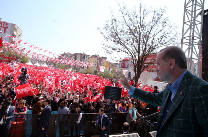 Cumhurbaşkanı Erdoğan Kartal'da halka seslendi