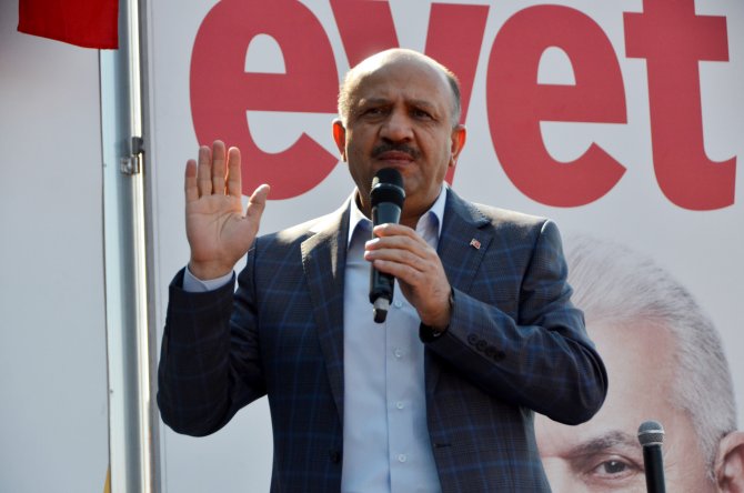 Milli Savunma Bakanı Işık, Kocaeli'de