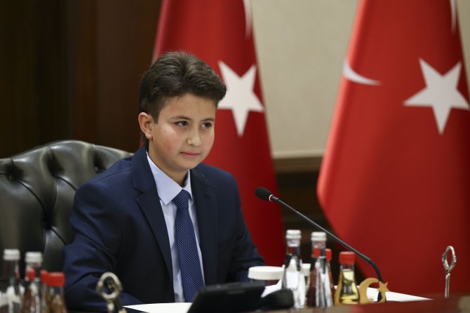 Başbakan Yıldırım çocukları kabul etti