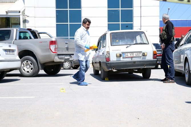 GÜNCELLEME - Sakarya'da silahlı saldırı: 1 ölü, 6 yaralı