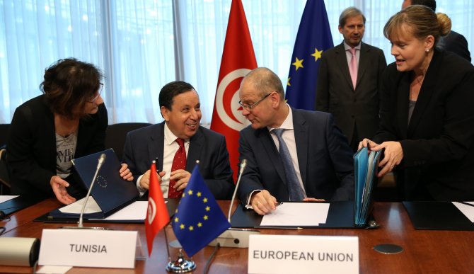 AB ile Tunus eğitimde iş birliği yapacak