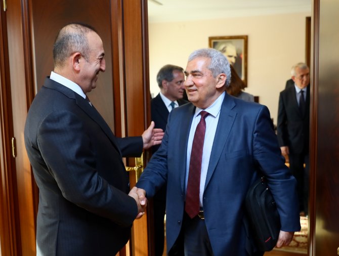 Dışişleri Bakanı Çavuşoğlu, SMDK Başkanı Seyf'i kabul etti