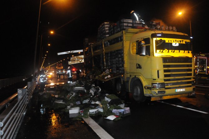 GÜNCELLEME - Osmangazi Köprüsü'nde kamyon alev aldı