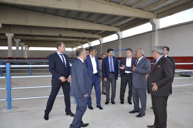 Sivas heyeti Erzurum'da DAP'ı ziyaret etti
