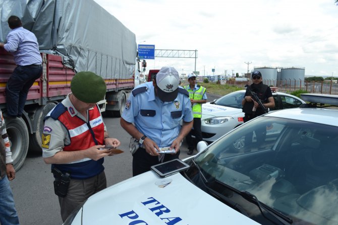 Aksaray'da "Türkiye Trafik Güvenliği Uygulaması"