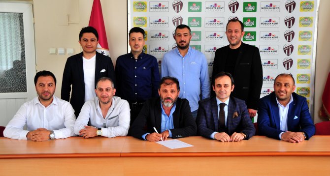 Teknik direktörün görevi bir gün bile sürmedi