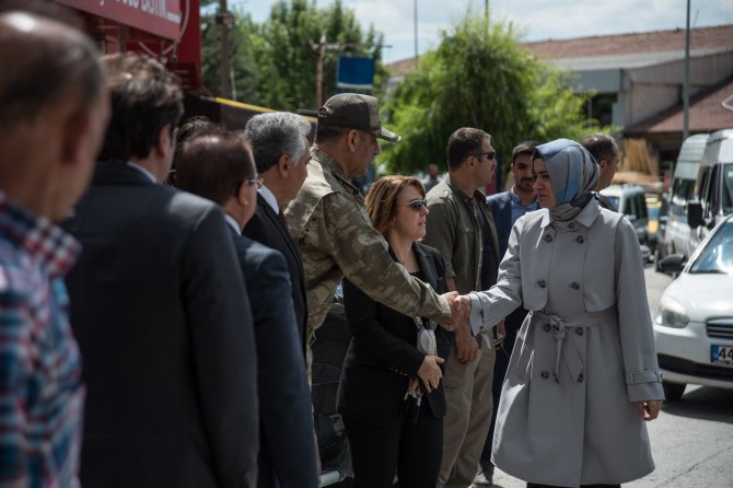 Şehitlerimizi uğurluyoruz