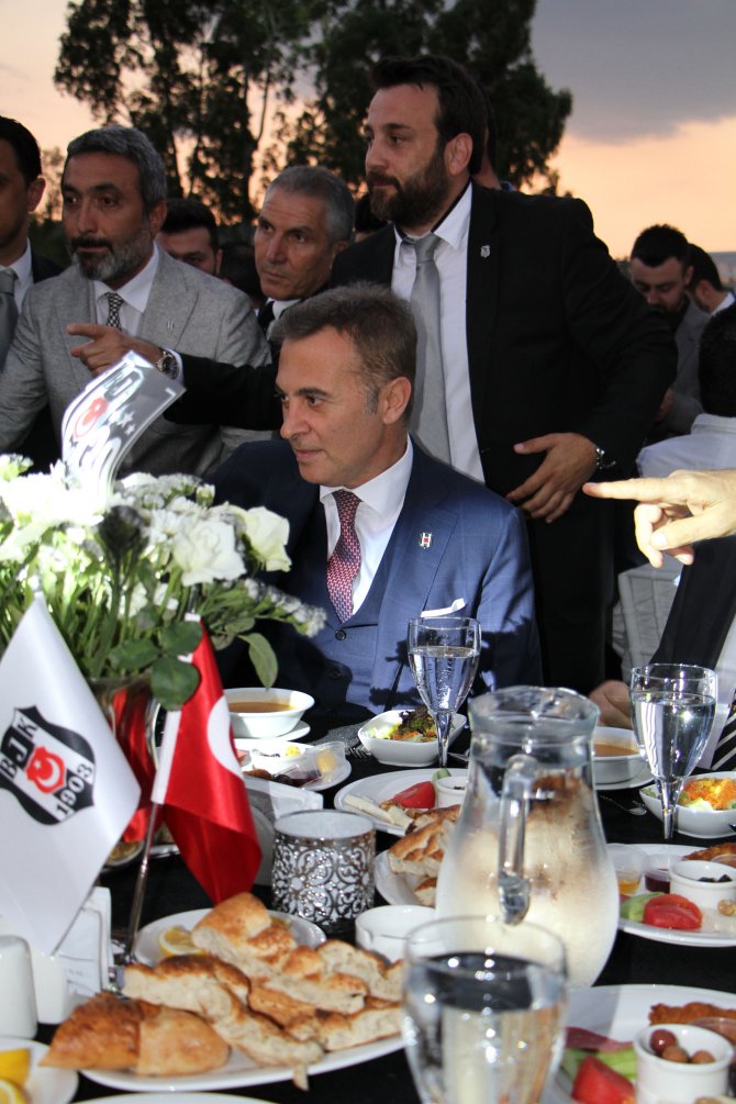 Fikret Orman, İzmir'de taraftarlarla buluştu
