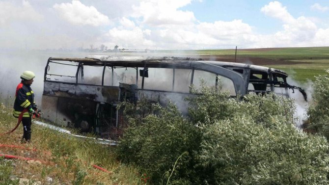 GÜNCELLEME - Kayseri'de otobüs kazası