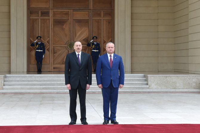 Moldova Cumhurbaşkanı Dodon Azerbaycan'da