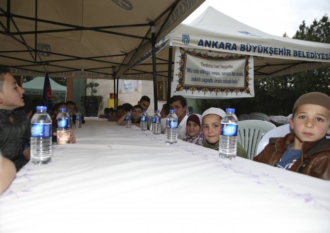 TİKA Ankara'daki yetim çocuklara iftar verdi