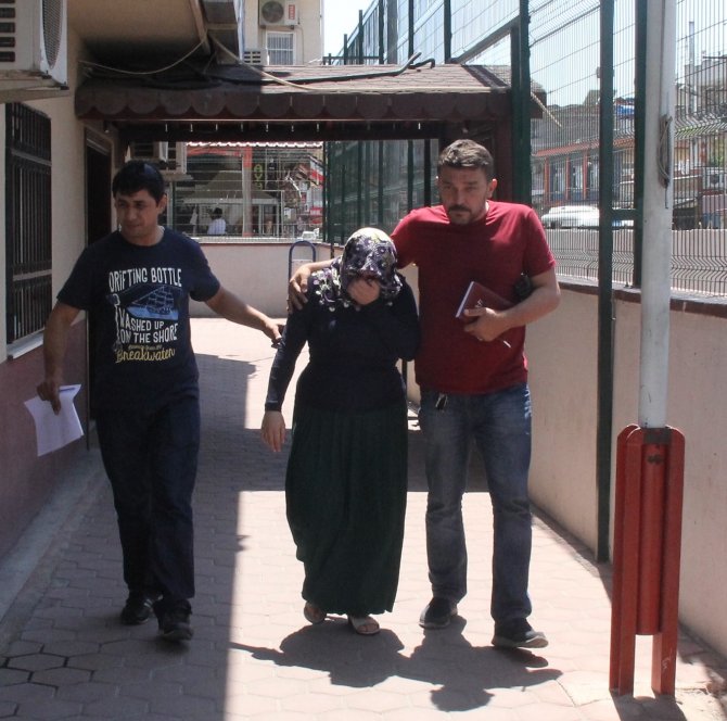 GÜNCELLEME - Annenin bebeğini susturmak isterken öldürdüğü iddiası