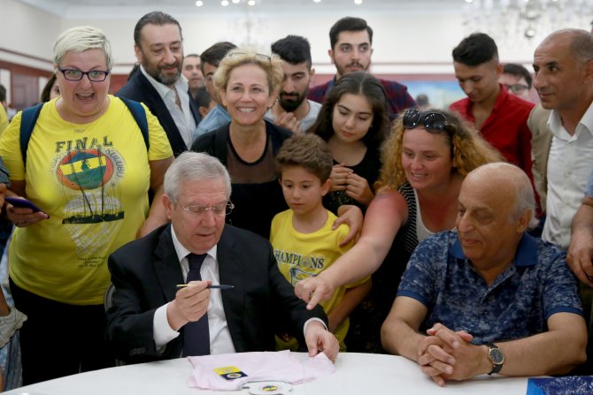 Fenerbahçe Kulübünde bayramlaşma töreni yapıldı