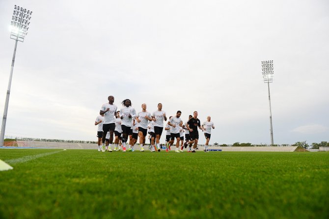 Galatasaray'ın Slovakya kampı başladı