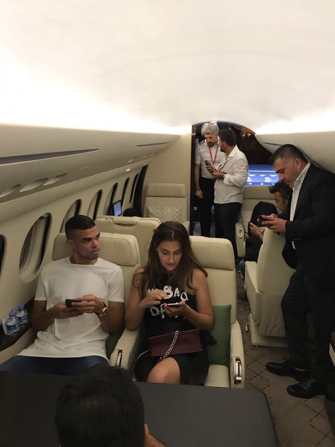 Beşiktaş'ın Pepe transferi İspanya ve Portekiz basınında