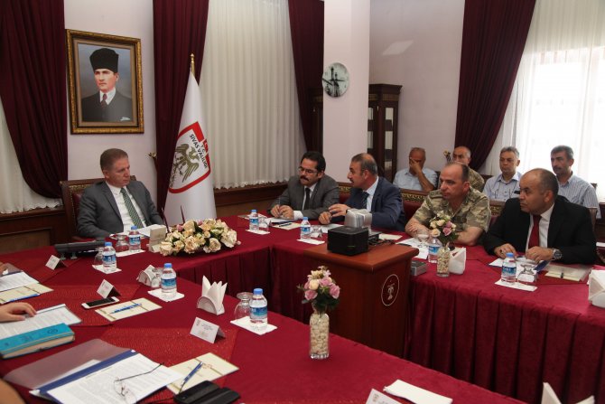 Sivas'ta trafik tedbirleri toplantısı yapıldı