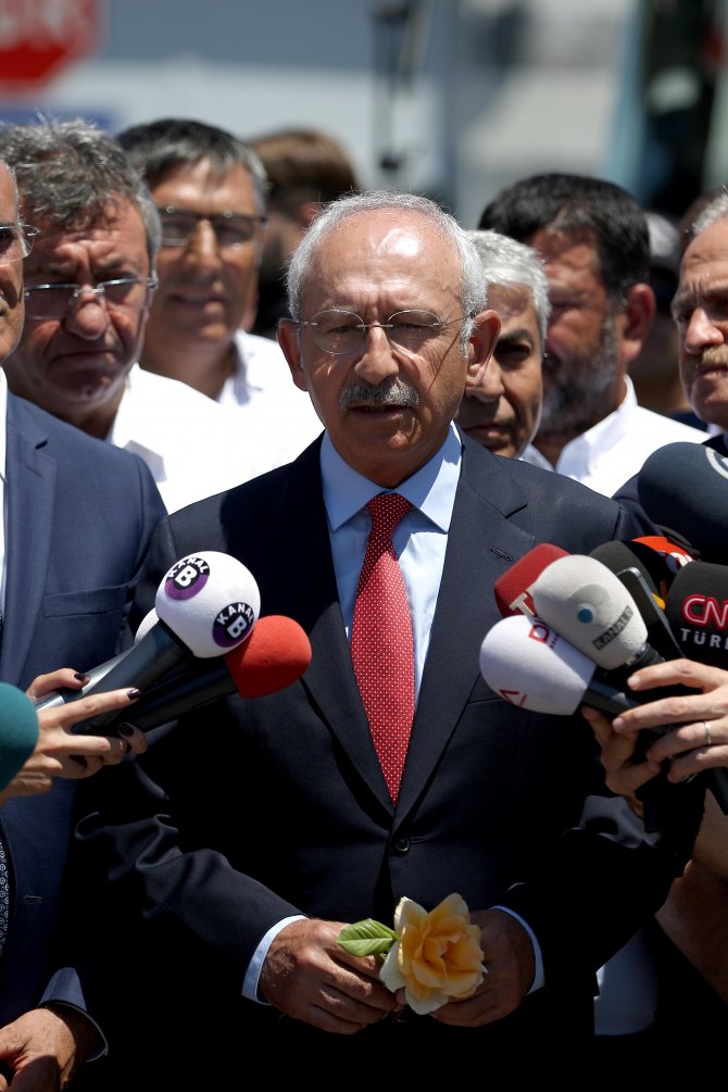 Kılıçdaroğlu, Enis Berberoğlu'nu ziyaret etti