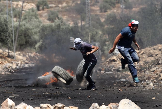 İsrail askerleri Batı Şeria'daki gösterilere müdahale etti