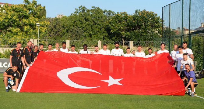 Galatasaray, Östersunds maçı hazırlıklarına başladı