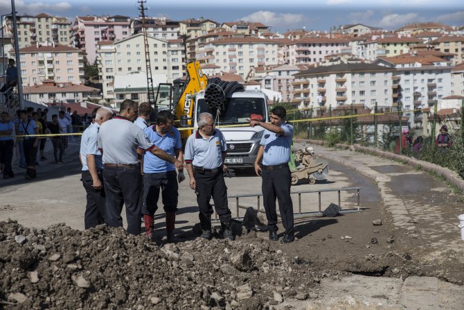 Altyapı çalışmasında göçük altında kalan işçi öldü