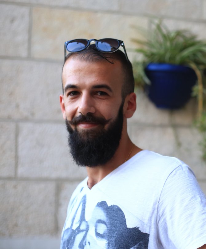 Filistinli gencin Türkiye'deki eğitimi "İsrail'in engeliyle" yarıda kaldı