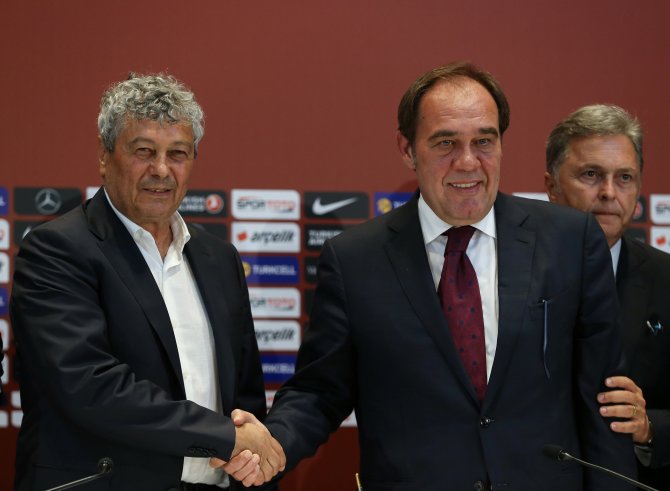 A Milli Futbol Takımı'nda Lucescu dönemi başladı (2)