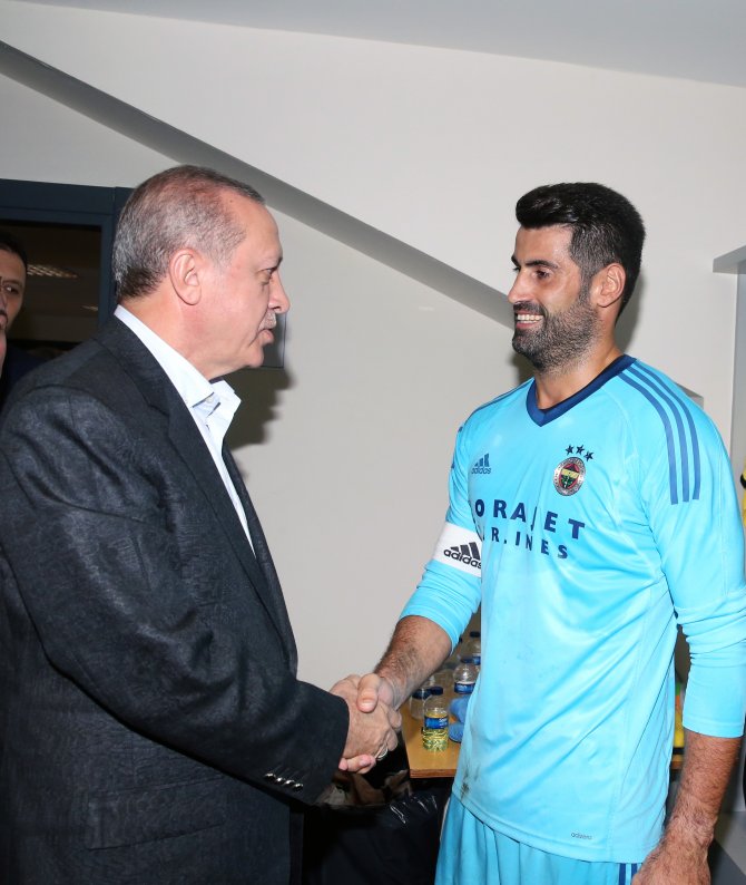 Cumhurbaşkanı Erdoğan, Fenerbahçe'yi tebrik etti