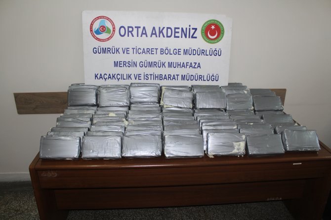 Mersin Limanı'nda 123 kilogram kokain ele geçirilmesi