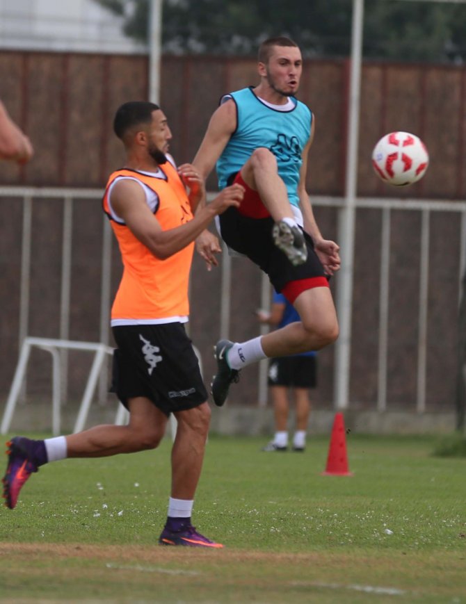 Samsunspor'da transfer çalışması